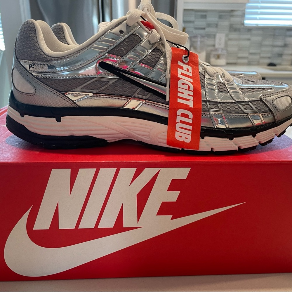 Brand new in box Nike P6000